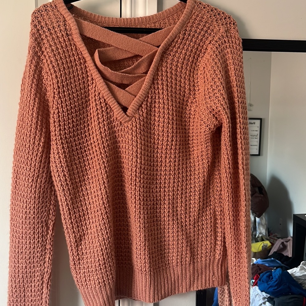 pink knitted sweater!